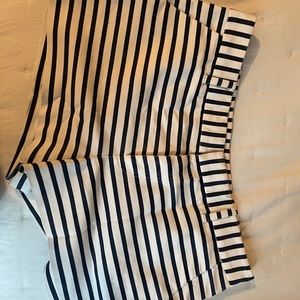 Forever 21 short 💓